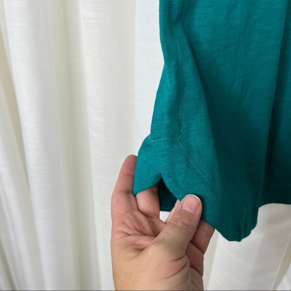 Soft surroundings teal sleeveless button down blouse in petite - Picture 4 of 7
